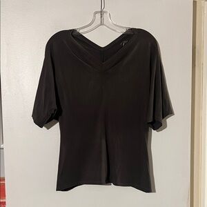 Matthildur v neck dolman elbow length sleeve top